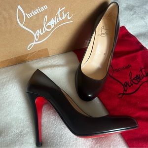 VINTAGE CHRISTIAN LOUBOUTIN BROWN LEATHER PUMPS LIKE NEW CLASSIC